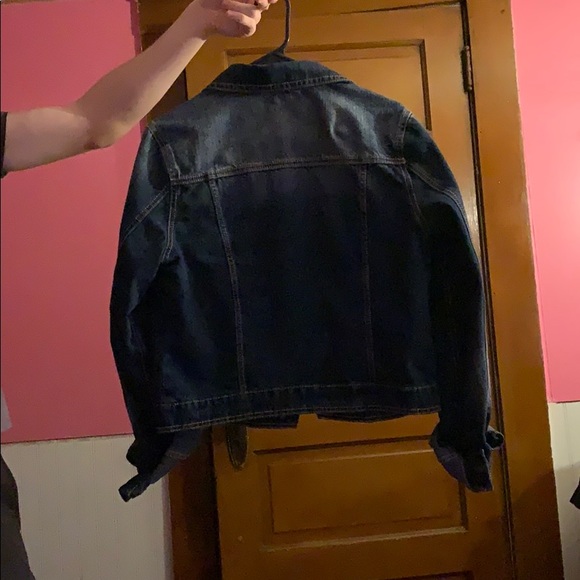 Don’t wear it . - Picture 2 of 3